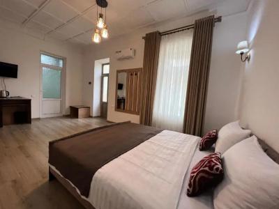 The Loft Guest house - 17