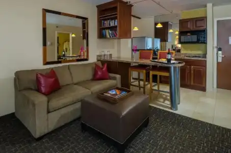 Beacon & Corporate Quarters - 10