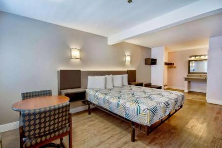 Motel 6 Inglewood, CA - 33