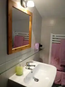 Sally's B&B - 10