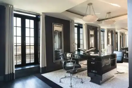 Grosvenor House Suites - 84
