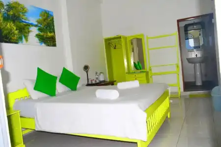 Rampart View Guest House - 50