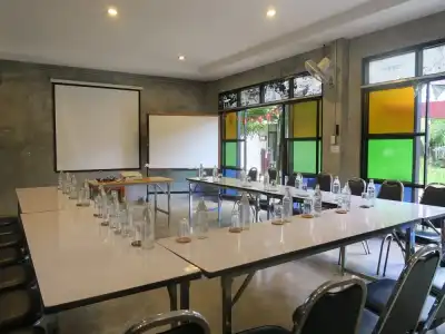 The Picturebook Guesthouse - 12