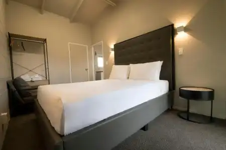 Middlemore Motel - 18