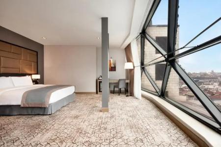 Wyndham Grand - 23