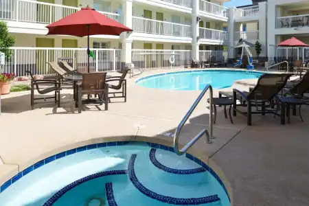 Baymont Inn & Suites by Wyndham Tempe University/Phoenix - 20