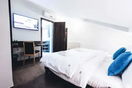 BOUTIQUE11 with rooftop SPA - 33