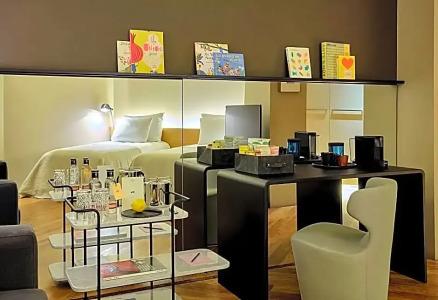 Sir Victor, part of Sircle Collection - 52