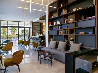 Mercure Larnaca Beach Resort - 18