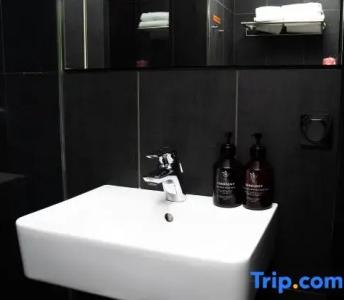 The Social Hub Berlin Alexanderplatz - 62