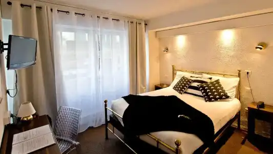ATH Hôtel Athénée - 23