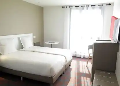 Spark by Hilton Lyon Park Saone - 41