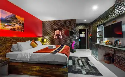 The Shades Boutique Patong Phuket - 2