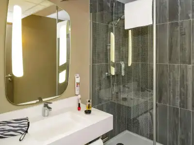 ibis Geneve Centre Gare - 6