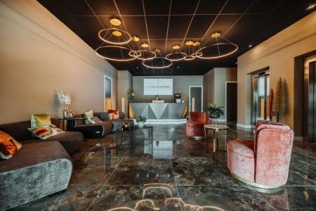 HOTELUX Amsterdam Airport - 1