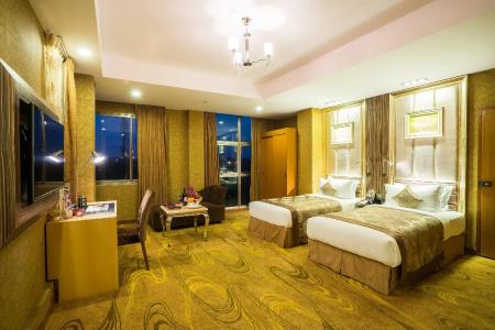 Best Western Chinatown - 85