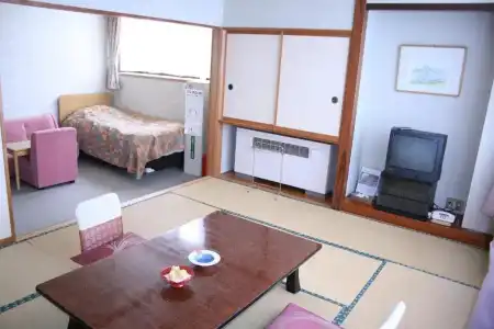 Akakura Wakui - 39