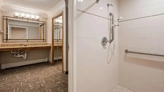 Best Western Plus Silver Saddle Inn - 67