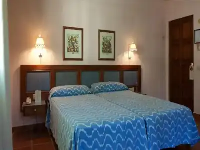 Bahía Aparthotel - 37