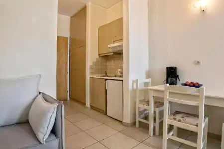 Pearl SeaBreeze Suites - 4