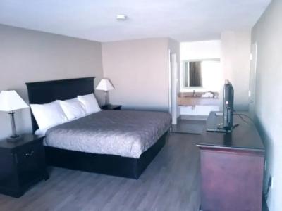 Gateway Inn Savannah - 14