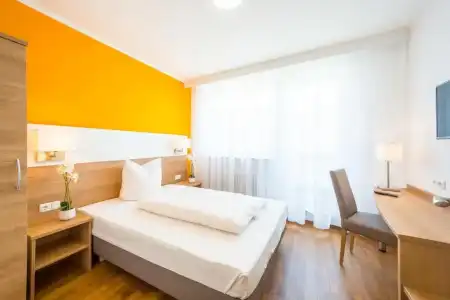 Hostel S16 - 50