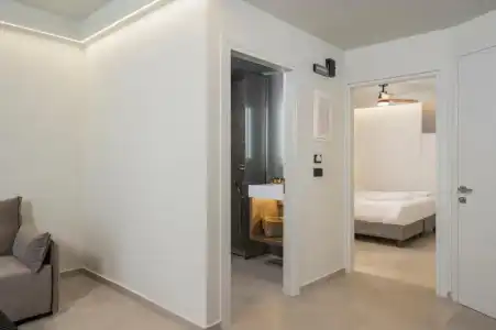 Rhoe Seaside Apartments - 72