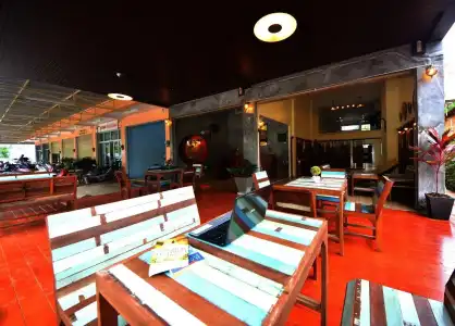 Phangan Barsay Hostel - 19