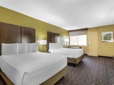 Best Western Plaza Inn - 48