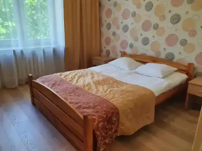 Iskra - 25