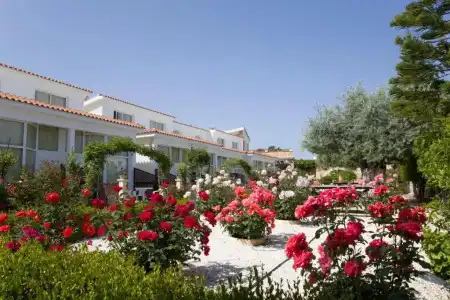 Eliofos Elegant Maisonettes - 39
