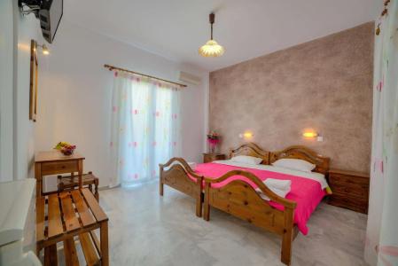 Anna's - 2