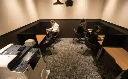 Marunouchi - 28
