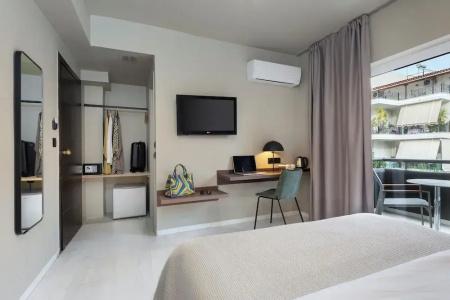 Hotel - 129