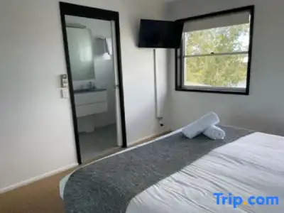 Noosa Entrance Waterfront Resort - 276