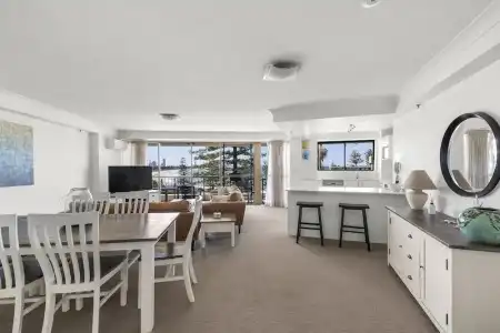 Gemini Court Holiday Apartments - 156