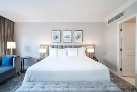 The Sutton Place Vancouver - 82