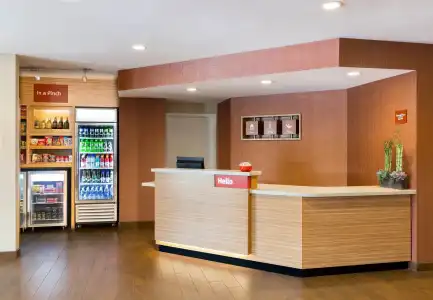 TownePlace Suites by Marriott San Diego Downtown - 1