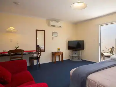 Middle Park Motel - 106