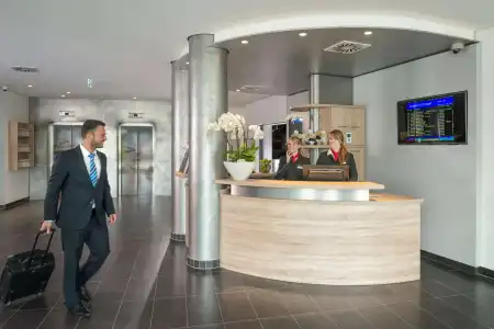 Essential by Dorint Stuttgart/Airport - 15