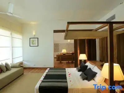 Pandanus Beach Resort & Spa Resort - 79