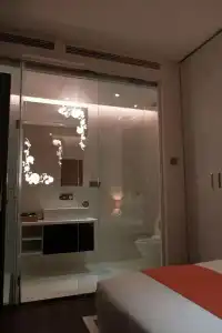Signature Boutique - 86