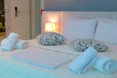 Oceanic Overview Suites - 42