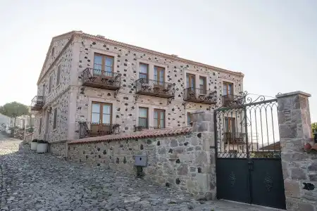 Cunda Labris - 0