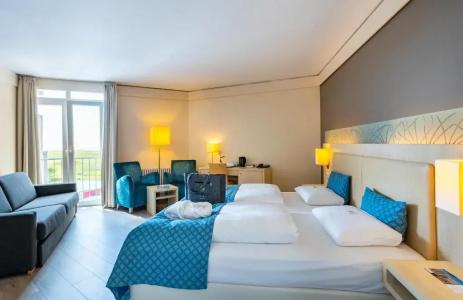 Ambassador & Spa - 24