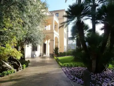 Villa Crawford - Religious Hospitality - 23