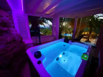 Emesh Boutique Suite - 45