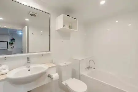 Outrigger Bay Apartments - 109