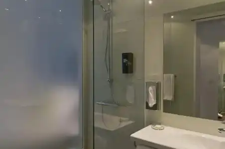 Super 8 by Wyndham Munich City North - 19