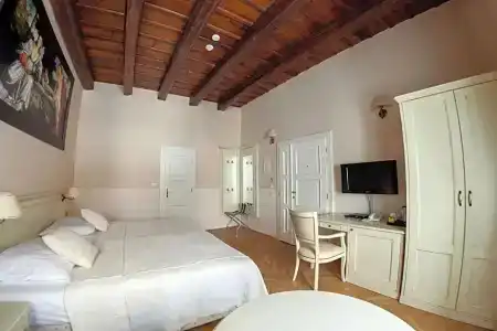 Tyn Yard Residence - 72